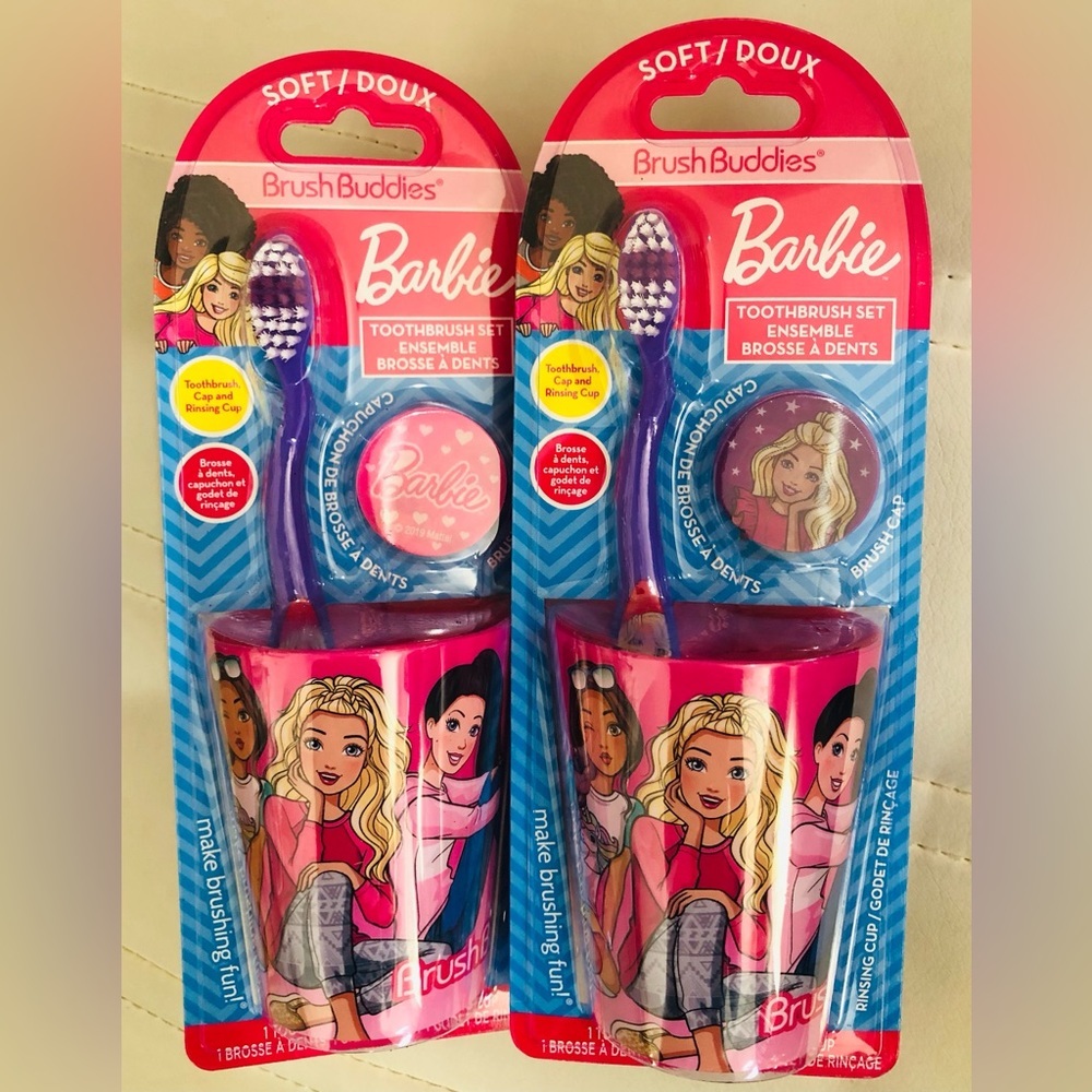Barbie 3pc brush buddies soft ergonomic toothbrush cap and rinsing‎ cup set new